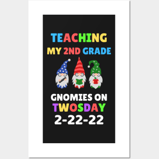 Teaching My 2nd Grade Gnomies on Twosday Posters and Art